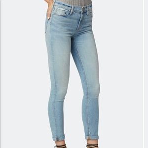 Hudson Nico Midrise Crop Jeans